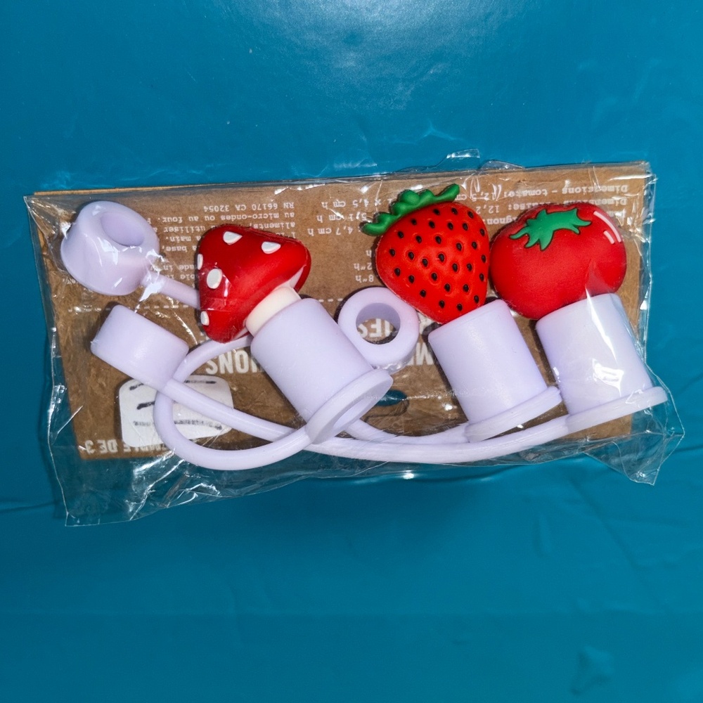 Urban Outfitters Icon Straw Topper Set